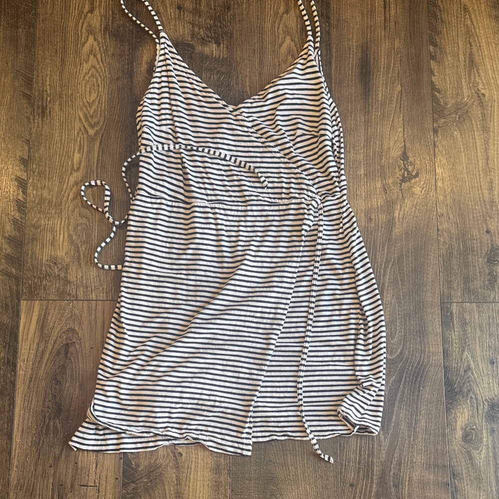 Women’s Wrap Dress